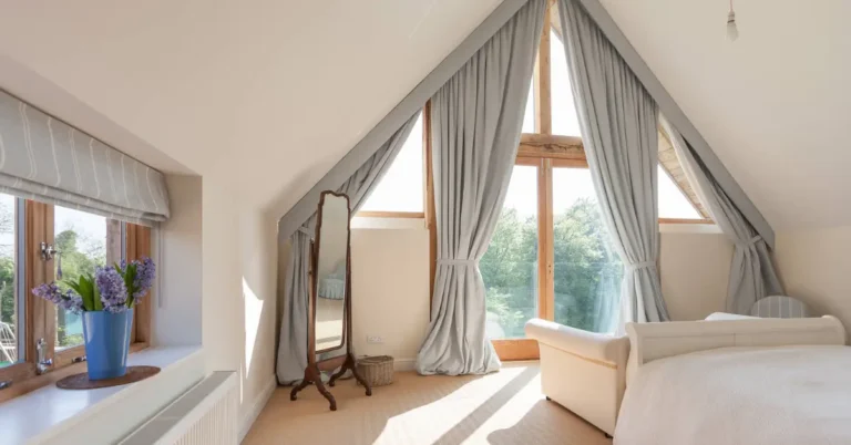 Curtains in Upminster